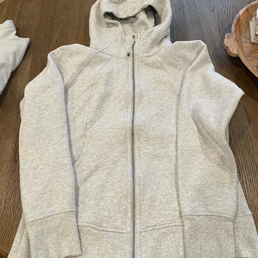 Lululemon scuba sweatshirt sz14